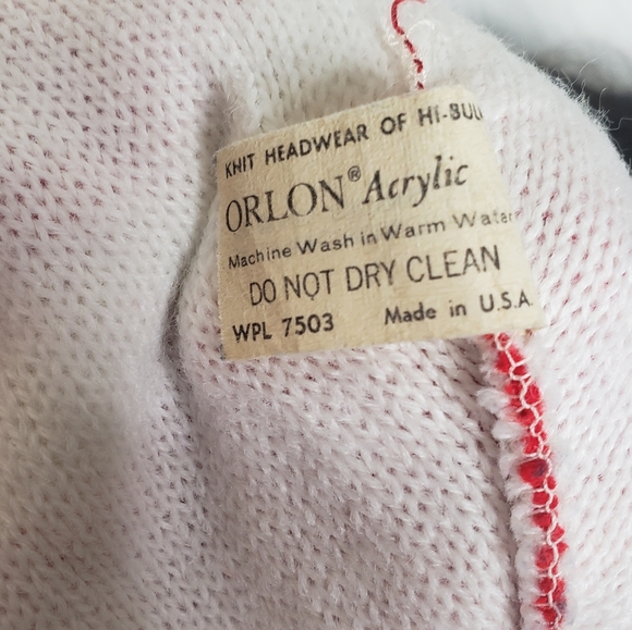 Vintage 1958 Orlon Peanuts Snoopy Kissing Lucy Winter Acrylic Cap - Picture 9 of 10